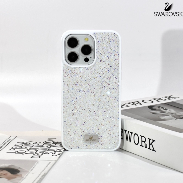 iPhone 16 Pro Max Swarovski кейс