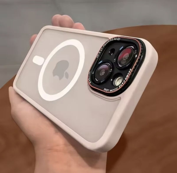 iPhone 16 Pro Max Матов силиконов твърд кейс MagSafe